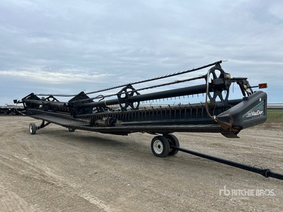 2012 MacDon FD70 45 ft Flex Draper Tête de moissonneuse-batteuse