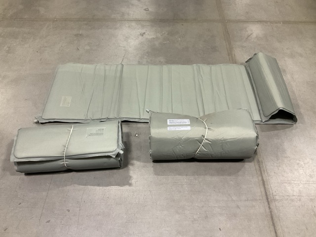 (90) Self-Inflating Sleeping Mats (90) Self-Inflating Sleeping Mats