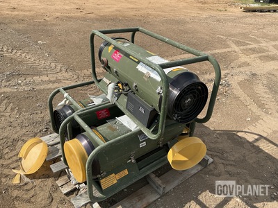 (3) Hunter 5-13-5601 Space Heaters
