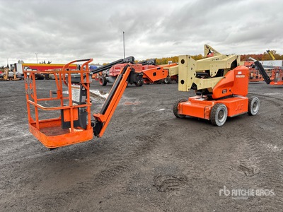2014 JLG E400AJPN 2WD Electric Piattaforma monobraccio articolata