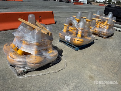 Quantity of (3) Pallets of Luminaires