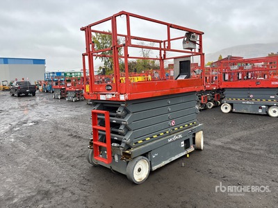 2018 Skyjack SJIII4740 4x4 Electric Scissor Lift