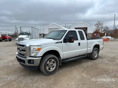 2016 Ford F-250 XLT 4x4 Extended Cab ピックアップ
