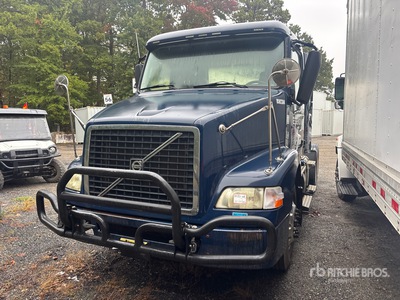2014 Volvo VNM200 6x4 T/A Day Cab Truck Tractor