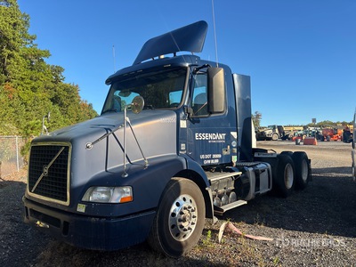 2014 Volvo VNM200 6x4 T/A Day Cab Truck Tractor