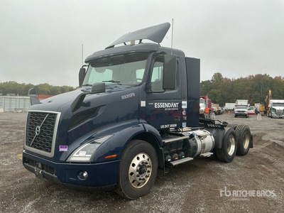 2019 Volvo VNR300 6x4 T/A Day Cab Truck Tractor