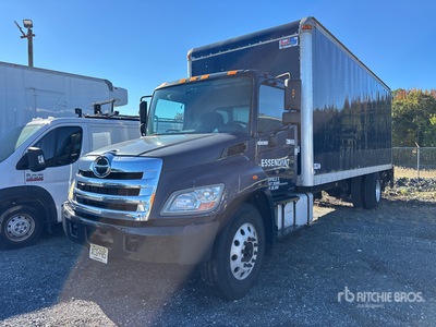 2014 Hino 268 4x2 Van Truck