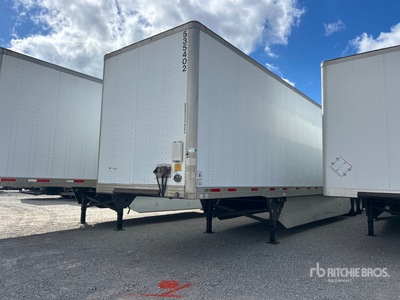 2013 Utility VS2DX 53 ft x 102 in T/A Van Trailer