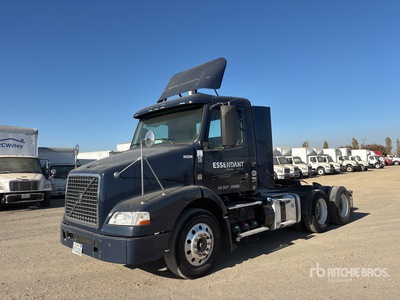 2014 Volvo VNM 6x4 Ciągnik siodłowy T/A z kabiną dzienną