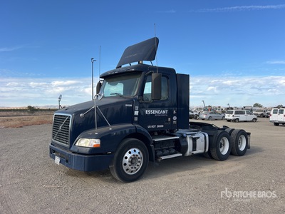 2014 Volvo VNM 6x4 3-Achs Sattelzugmaschine