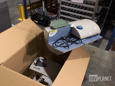 Pitney Bowes DEB0 Stamp Machine