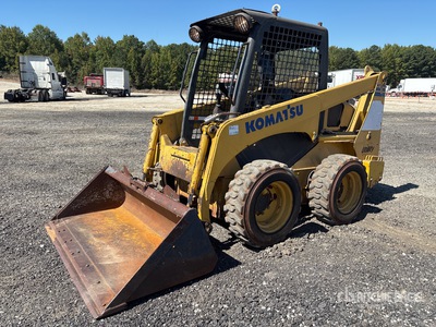 2002 Komatsu SK815-5 Two-Speed Skid Steer Loader