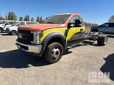 2019 Ford F-450 4x2 Cabine en chassis (Inoperable)