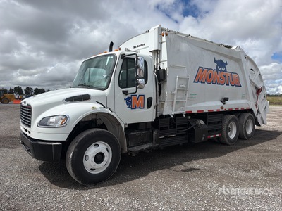 2013 Freightliner M2 106 6x4 Recolector de Residuos / サニテーショントラック