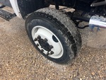 Underbody with Right Steer Tire