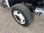 Underbody with Right Steer Tire