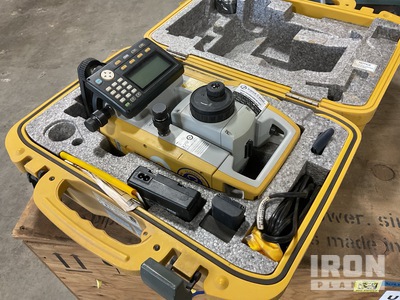 Topcon ES-52 Total Station