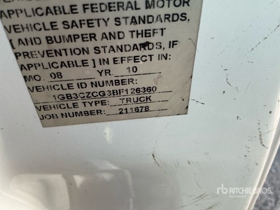 2011 Chevrolet 3500 HD Flatbed Truck