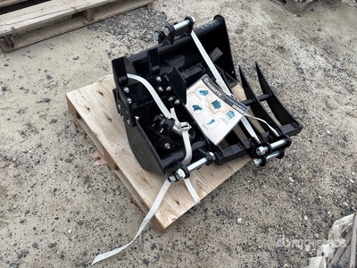 Quantity of (5) 2026 AGT 12EX-SET5 Mini Excavator Attachment Set (Unused)