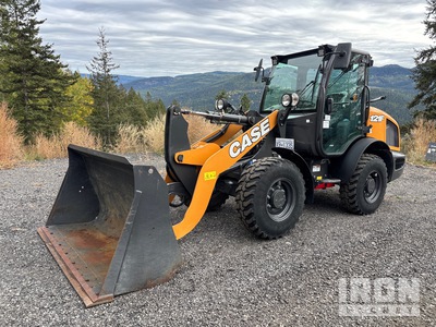 2021 Case 121F Pala gommata
