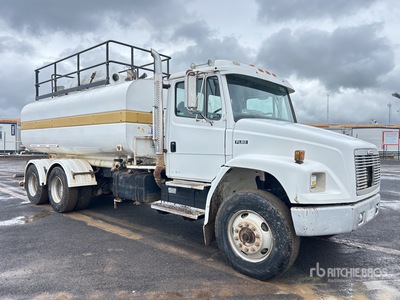 1996 Freightliner FL80 17000 L 6x4 Water Truck