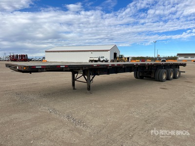 2014 Fontaine Tri/A 53 ft - 73 ft Extendable Flatbed Trailer