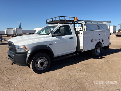 2016 Dodge 5500 4x4 Utility Truck