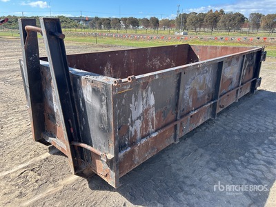 9 m3 Hook-Lift Waste Bin