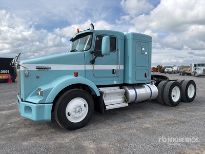 2017 Kenworth T800B 6x4 Tractocamion con Dormitorio / T/A Sleeper Truck Tractor