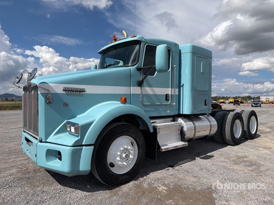 2017 Kenworth T800B 6x4 Tractocamion con Dormitorio / T/A Sleeper Truck Tractor