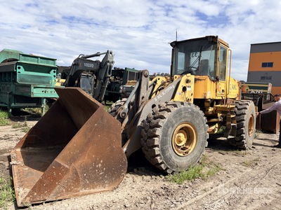 Kawasaki 80Z7 Wheel Loader