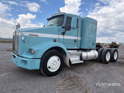 2016 Kenworth T800 6x4 Tractocamion con Dormitorio / تراكتور شاحنة كابينة النوم (ثنائية المحور)