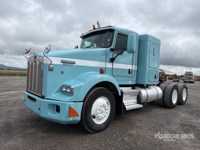 2017 Kenworth T800B 6x4 Tractocamion con Dormitorio / T/A Sleeper Truck Tractor