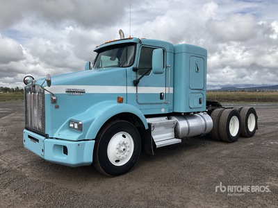 2016 Kenworth T800 6x4 Tractocamion con Dormitorio / تراكتور شاحنة كابينة النوم (ثنائية المحور)
