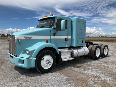 2016 Kenworth T800 6x4 Tractocamion con Dormitorio / T/A Sleeper Truck Tractor