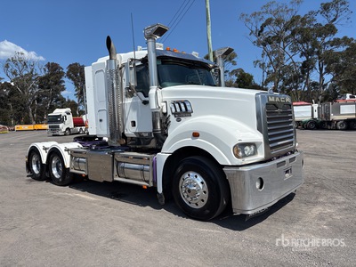 2017 Mack CLXT 6x4 Sleeper Prime Mover