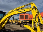 v2 Chassis - Excavator with 