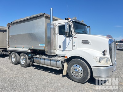 2015 Kenworth T409SAR 6x4 T/A Dump Truck