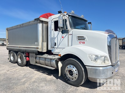 2016 Kenworth T409 6x4 3-Achs Kipper-Lkw