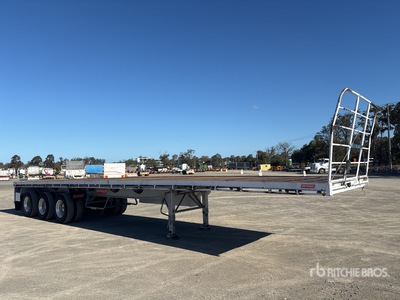 2018 Barker Tri/A Flatbed Trailer