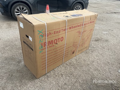 2026 IRMOTO-WHITE Electric Moped (Unused)