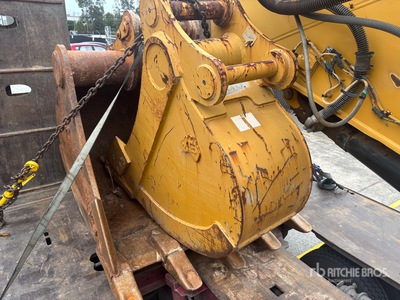 AE 1800 mm Q/C Cleanup Łyżka do koparki - Fits Cat 336