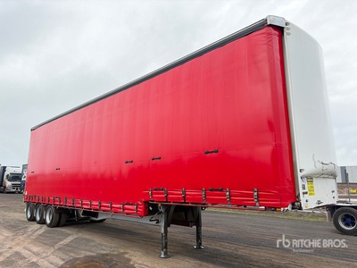 2001 MaxiTrans 12.9 m Tri/A Step Deck مقطورة جانبية بستائر
