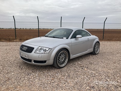 1999 Audi TT Coupe AWD Automovil