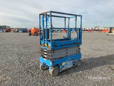 Genie GS1930 Electric منصة رفع متحركة (Inoperable)