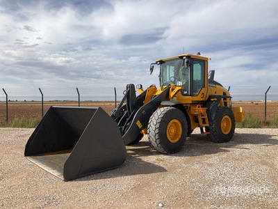2022 Volvo L90H جرافة