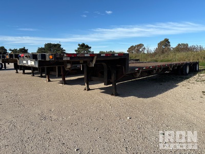 2005 Fontaine 48 ft T/A Spread Axle Step Deck Trailer