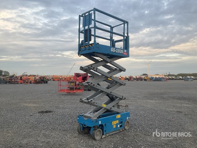 2015 Genie GS1930 Electric Scissor Lift