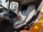 Cab with Seats/armrests