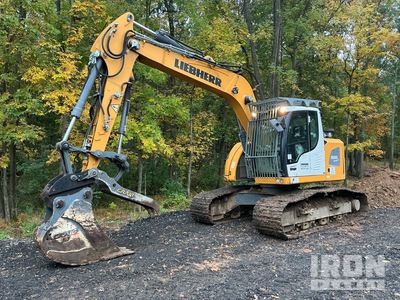 2018 Liebherr R920 Compact W/Thumb Tracked Excavator